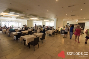 Restaurace hotelu Avra Beach