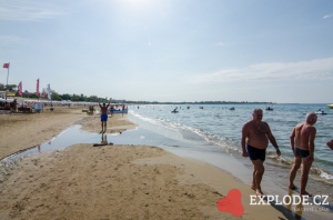 Pláž Sandy Beach